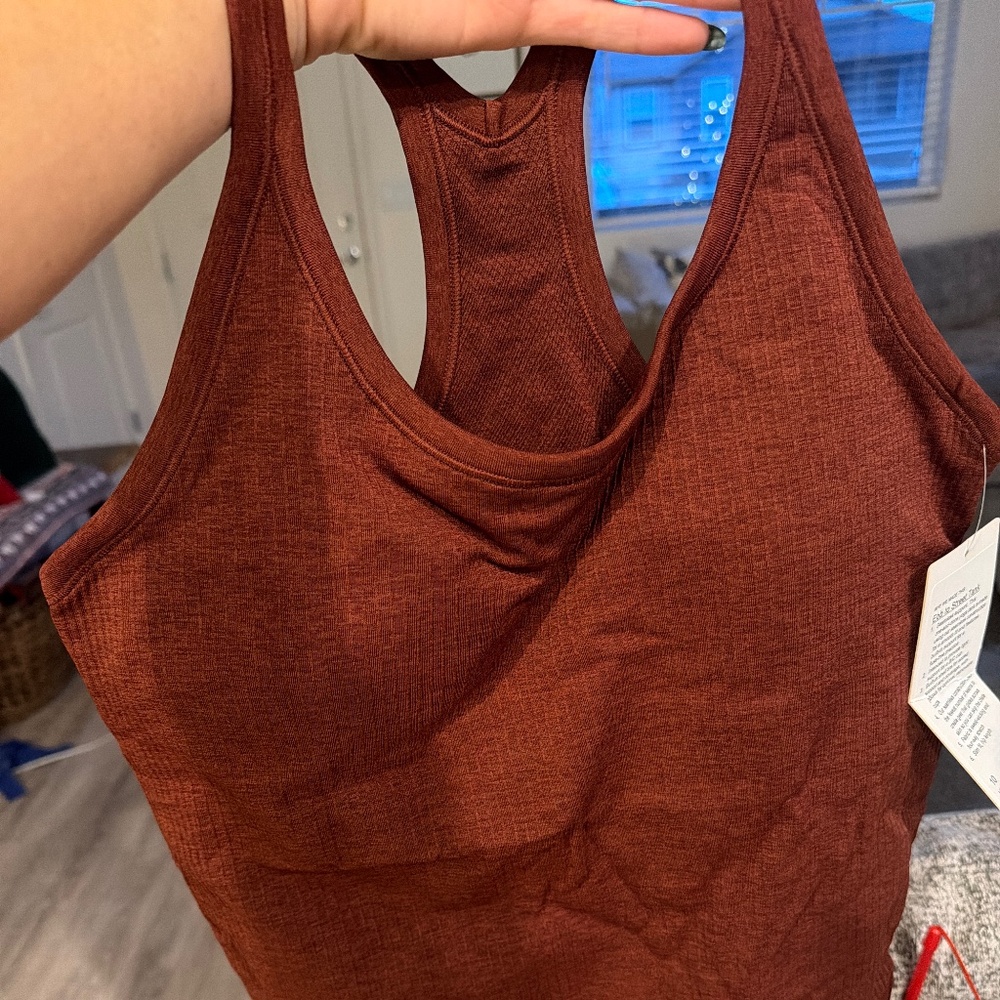 Lululemon Ebb to Street Tank